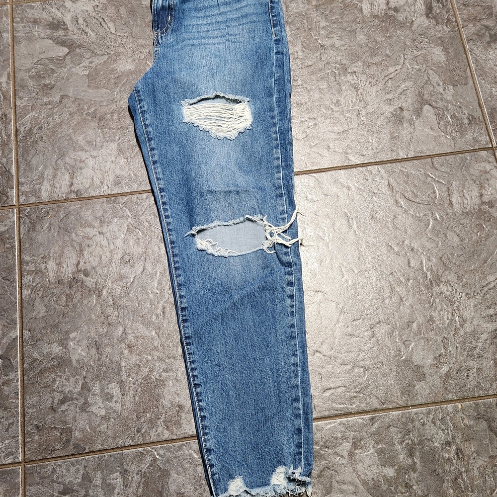 SO Women's Distressed High Rise  Mom Blue Jean. - Picture 7 of 10